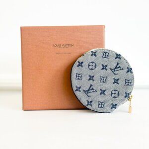 Louis Vuitton Mini Lin Coin Pouch